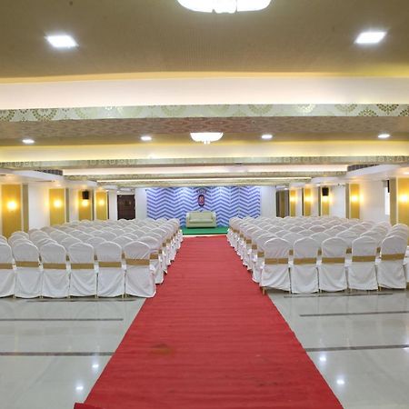 Nova Pride Hotel Hyderabad Esterno foto