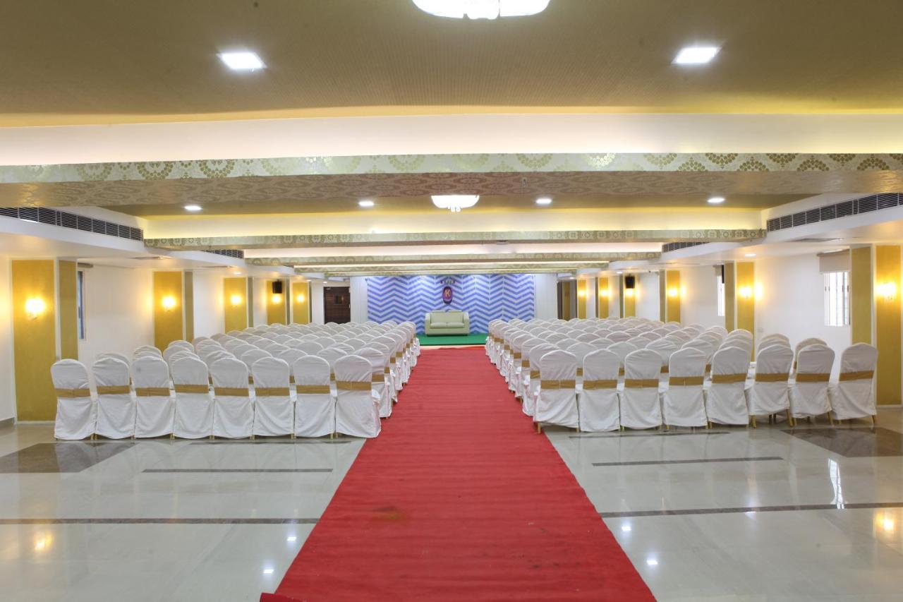 Nova Pride Hotel Hyderabad Esterno foto