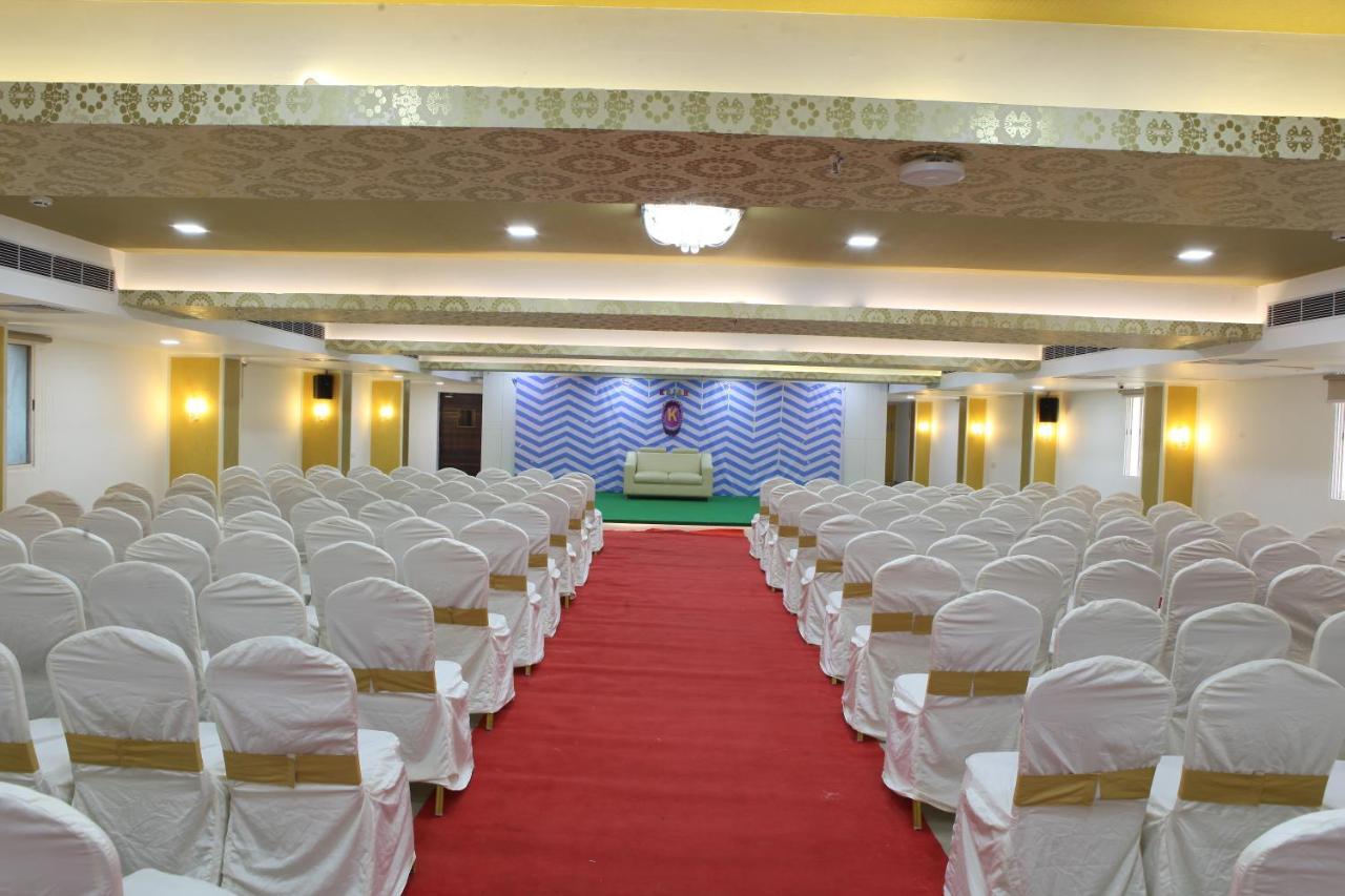 Nova Pride Hotel Hyderabad Esterno foto