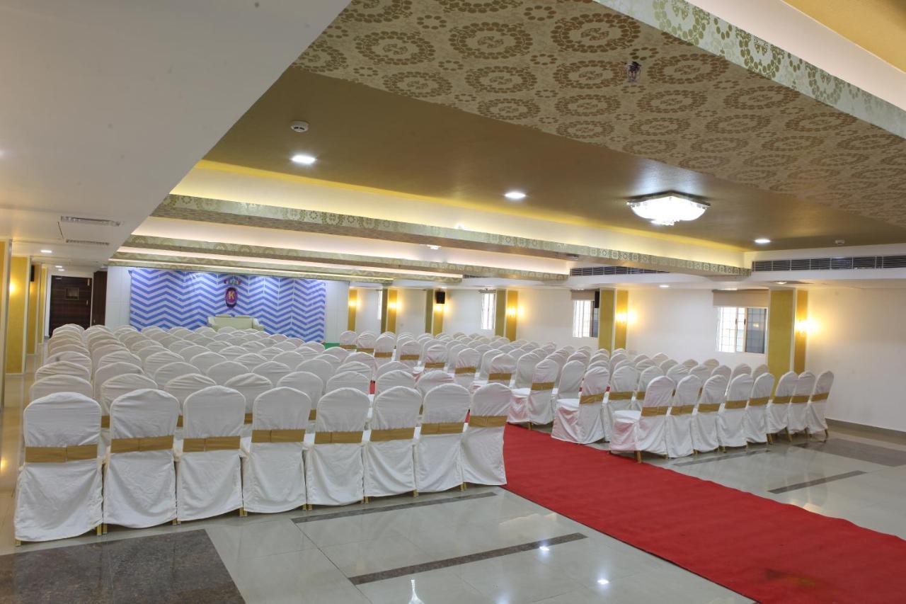 Nova Pride Hotel Hyderabad Esterno foto